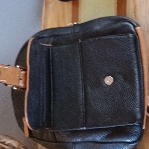 Giani Bernini Leather Backpack🖤💕 - Picture 10 of 11